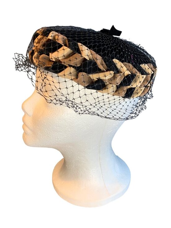 Ladies Black and Brown Velvet Braided Ribbon Netting Hat Vintage Size 22 main image 9